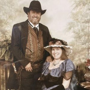 Meet your Posher, Denis